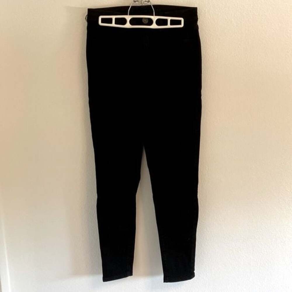 Size 6 American Eagle Jeans
